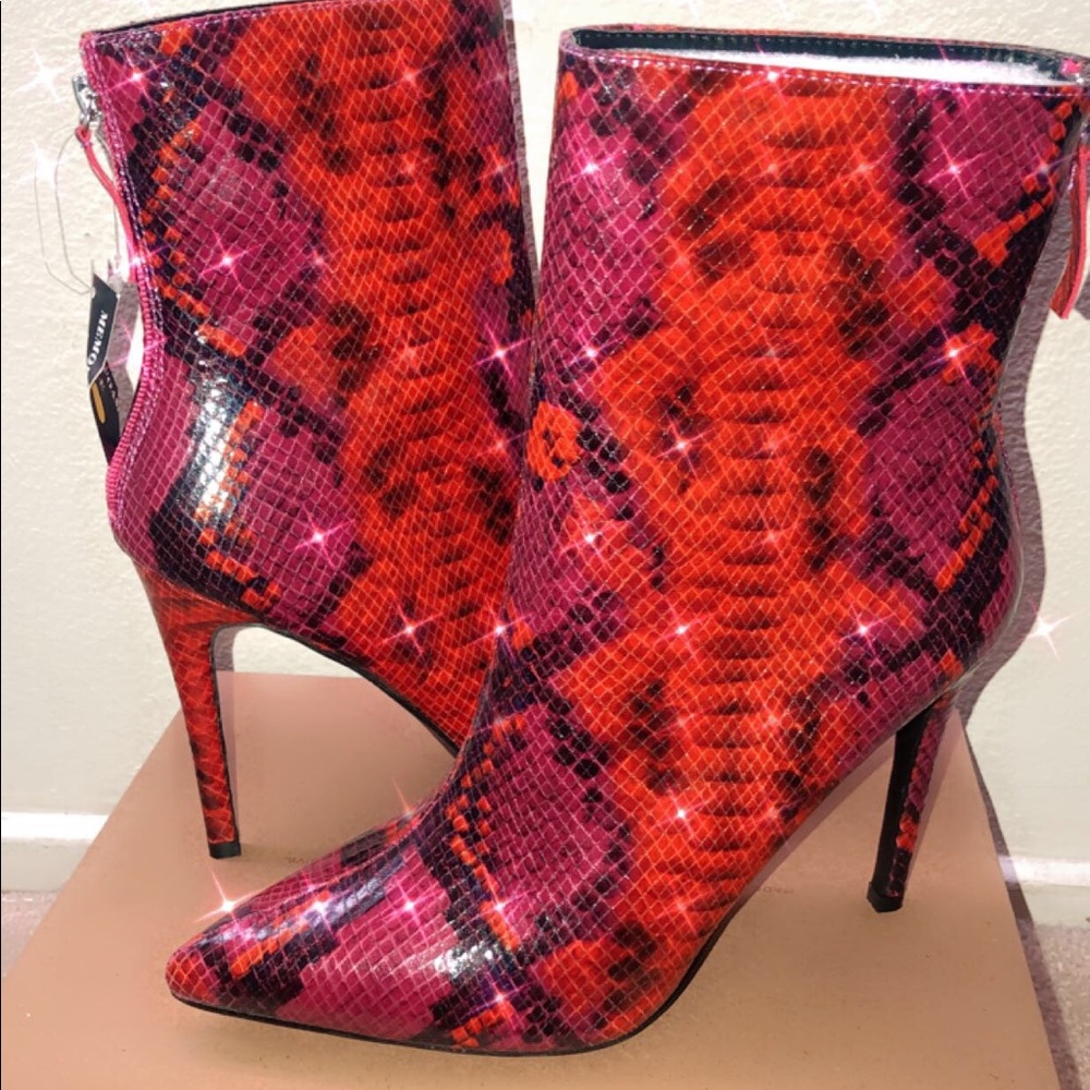 Ankle boots